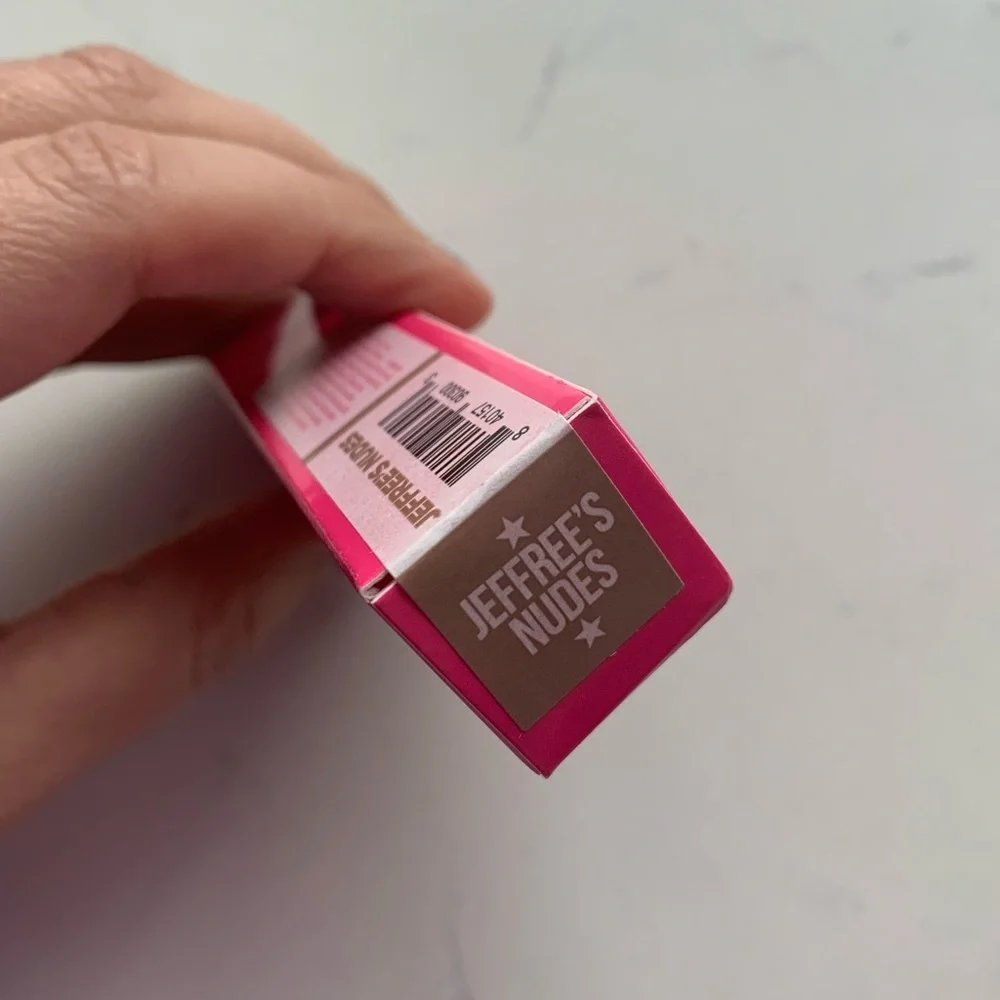 Jeffree Star Velour Liquid Lipstick - Jeffree's Nudes (Soft‎ Light Nude) - NWB